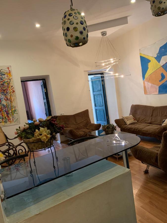 Old Tbilisi Art Home מראה חיצוני תמונה